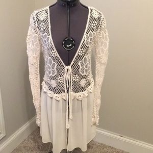 Altar’d state size Small crotchet Long cardigan